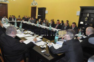 Dispute aprinse în Consiliul Local …