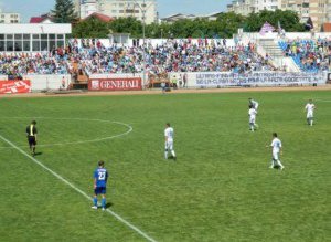 Mâine se pun în vânzare …