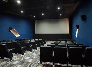 Uvertura Mall: Vezi ce filme …