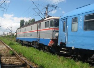 Hoții au blocat trenurile spre …