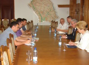 Sindicalişti din învăţământ şi gospodărire …