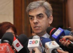 Medicii vor putea profesa şi …