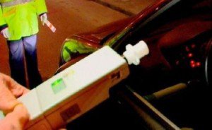 Bărbat depistat conducând sub influența …