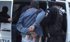Tânăr reţinut după ce a …