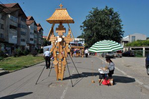 Dorohoi: Reportaj pe Pietonal – „Schimbarea la faţă”, a tradiţiilor meşteşugăreşti - FOTO