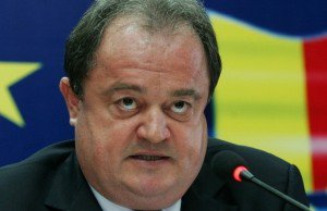 Operaţiunea „Căutăm candidat la prezidenţiale” …