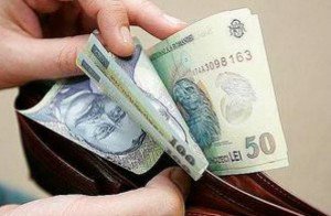 Guvernul schimbă salarizarea: Angajaţii din …