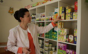 Paracetamolul ar trebui vândut cu …