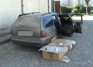 Maşină furată plină cu ţigări …