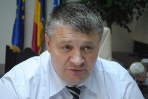 Florin Țurcanu, preşedintele CJ Botoșani va verifica drumurile şi şcolile din judeţ