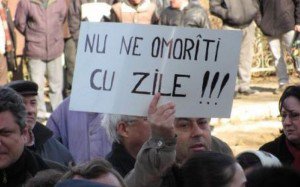 Sindicatele din învăţământul botoșănean ameninţă cu proteste