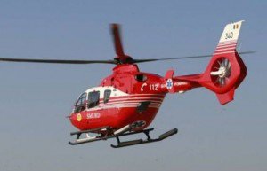 Elicopter SMURD chemat pentru a transporta la Iași un bărbat care a suferit un infarct