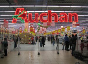 Lovitură dură pentru Auchan. Amendă …