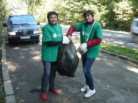 Deputatul PSD Tamara Ciofu a participat la ecologizarea Pădurii de la Zăicești în cadrul campaniei Let’s do it România Botoșani