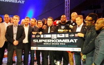 Luptător din Curacao câștigător al …