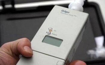 A pierdut controlul volanului și …