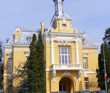 Teren pus la dispoziție gratuit unei asociații de către Primăria Municipiului Botoșani pentru construirea unei grădinițe moderne