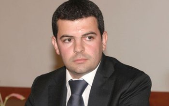 Ministrul Daniel Constantin şi secretarul …