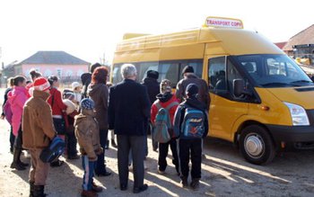 Naveta elevilor va fi plătită …