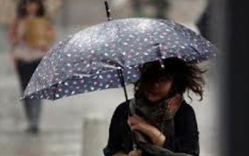 Meteorologii avertizează: Intensificări ale vântului, …