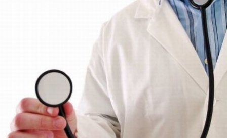 Cutremur în sistemul medical românesc: consilierul lui Victor Ponta şi şeful Colegiului Medicilor sunt cercetaţi penal pentru conflict de interese