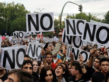 Proteste împotriva angajării de muncitori români