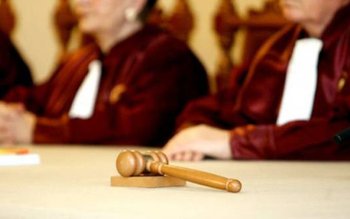 CCR a discutat miercuri sesizarea …