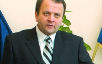 Flutur: Guvernul USL închide aeroportul …