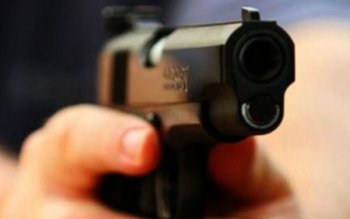 Scene desprinse din filme cu …