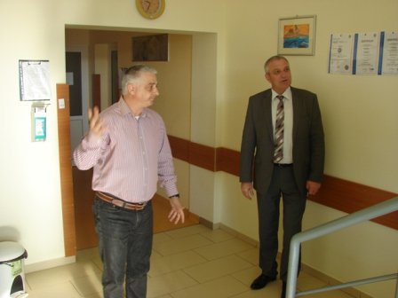 Prefectul a vizitat firma de dializă din județ