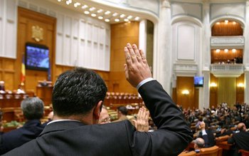 Aleşii au intrat în campanie: …