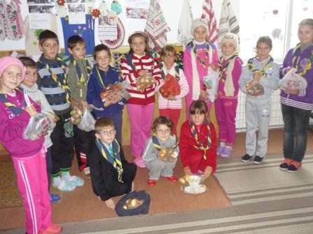 Săptămâna fructelor și legumelor donate la Școala Primară Nr. 2 Saucenița - FOTO