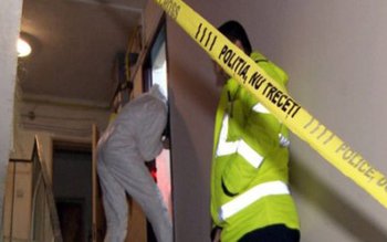 Cadavrul unui bărbat mort de …