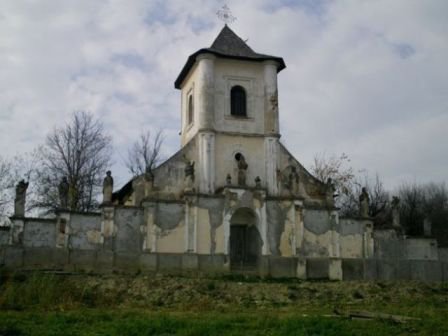 Biserică unică în Europa, „diamant neşlefuit” al comunei Hilişeu Horia – FOTO