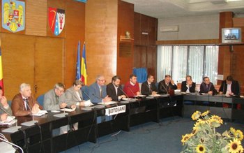 Peste 50 de primari instruiţi …