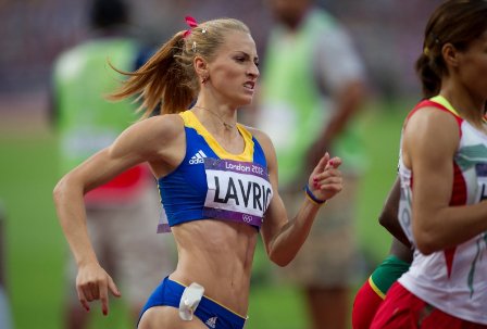 Atleta Mirela Lavric s-a aruncat de la balcon: „A făcut o criză de gelozie”
