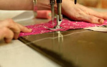 Firmă de confecţii pusă să …