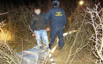 Focuri de armă şi 5.000 …