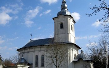 Moaşte ale mai multor sfinți …