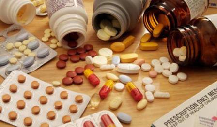 Medicamentele care conţin ketoconazol, oprite de la vânzare, la solicitarea Comisiei Europene