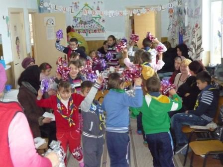 Ziua Internațională a Voluntariatului la Școala Primară nr. 2 Saucenița - FOTO