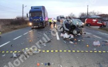 Accident rutier grav produs de …