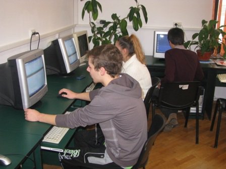 15 tineri din Botoșani au fost formați în cadrul proiectului „Creativ IT”