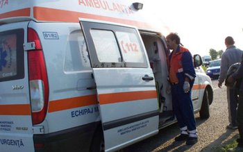 Femeie din Dumeni transportată de …