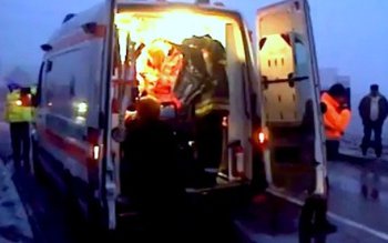 Trei persoane au ajuns la …