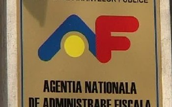 ANAF îşi schimbă părul, dar …