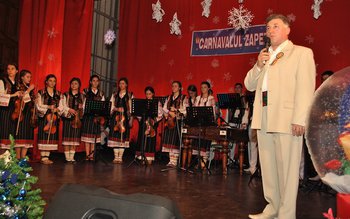 Cântec și tradiție la cea …