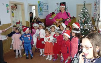 „Vin colindătorii....” la Şcoala Primară …