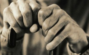 Înființarea unui cămin de bătrâni …