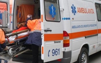 Lovit de un necunoscut cu …